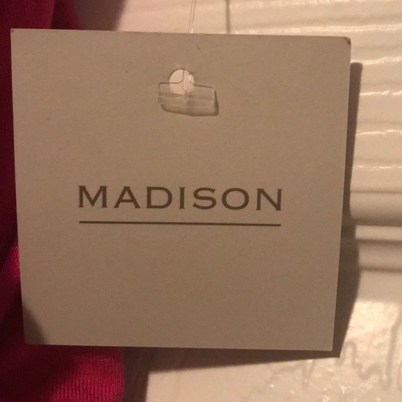 *NEW* Madison Summer Top - Picture 2 of 4